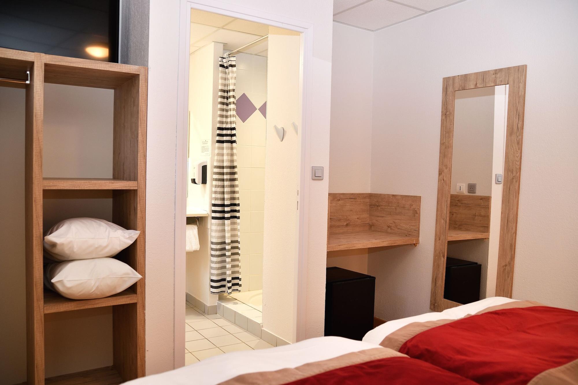 Cit'Hotel Restaurant Du Bowling De Мийо Экстерьер фото