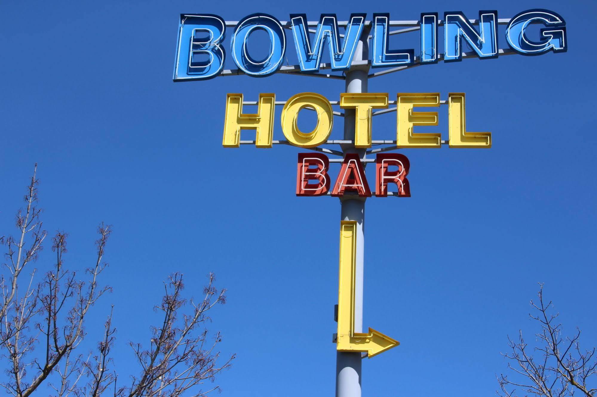 Cit'Hotel Restaurant Du Bowling De Мийо Экстерьер фото